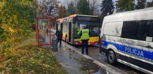 kontrola komunikacji miejskiej pod kątem stosowania obostrzeń związanych z Covid19