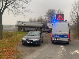 NIETRZEŹWY SPOWODOWAŁ KOLIZJĘ I JECHAŁ DALEJ