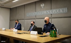 ODPRAWA KADRY KIEROWNICZEJ POLSKIEJ POLICJI PODSUMOWUJĄCA 2021 ROK