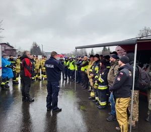 Policjanci, ratownicy oraz funkcjonariusze innych służb kolejny raz prowadzili działania poszukiwawcze za zaginionym Robertem Stec