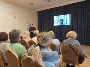 Jak nie dać się oszukać w sieci — spotkanie informacyjne w Dobromierzu