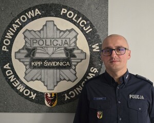 ZAGŁOSUJ na mł. asp. Kamila Łącznego - twojego SUPER DZIELNICOWEGO