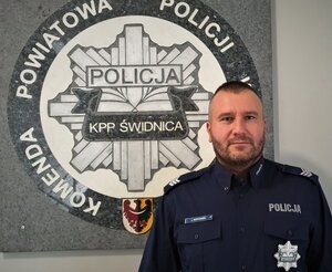 ZAGŁOSUJ na młodszego aspiranta Łukasz Bartkowski - twojego SUPER DZIELNICOWEGO