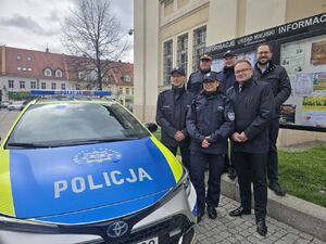 Kolejne nowoczesne radiowozy zasiliły flotę świdnickiej Policji