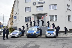 POLICJANCI ODDALI HOŁD POLEGŁEMU NA SŁUŻBIE ASP. MICHAŁOWI KĘDZIERSKIEMU. PAMIĘTAMY...